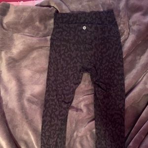 Lululemon black cheetah print align